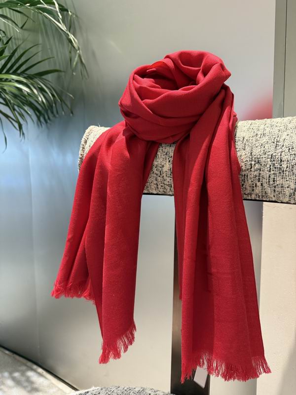 Coach  scarf 195X65cm E45 (51)