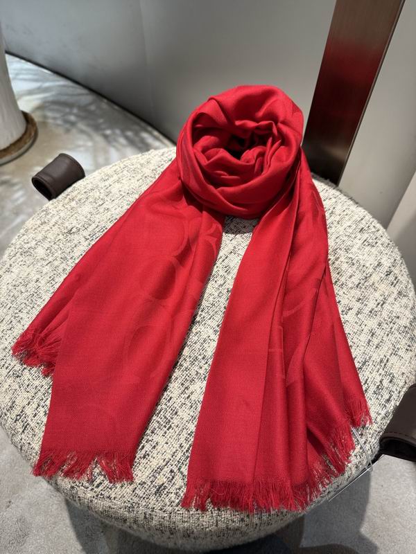 Coach  scarf 195X65cm E45 (52)