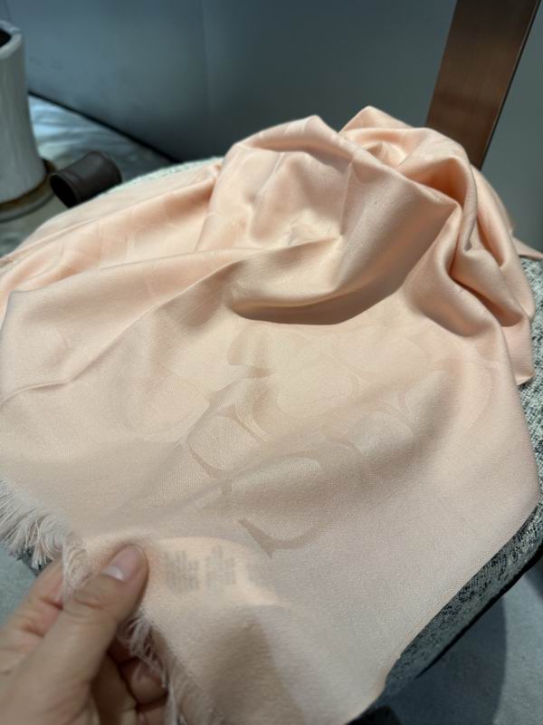 Coach  scarf 195X65cm E45 (61)