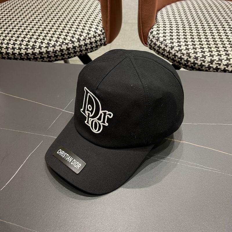 Dior Cap (677)