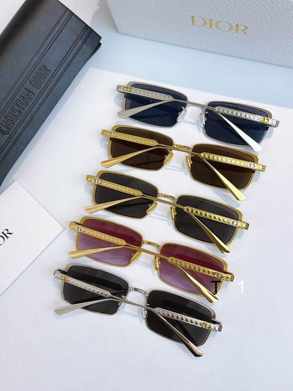 Dior S2U 55 18-145 a118