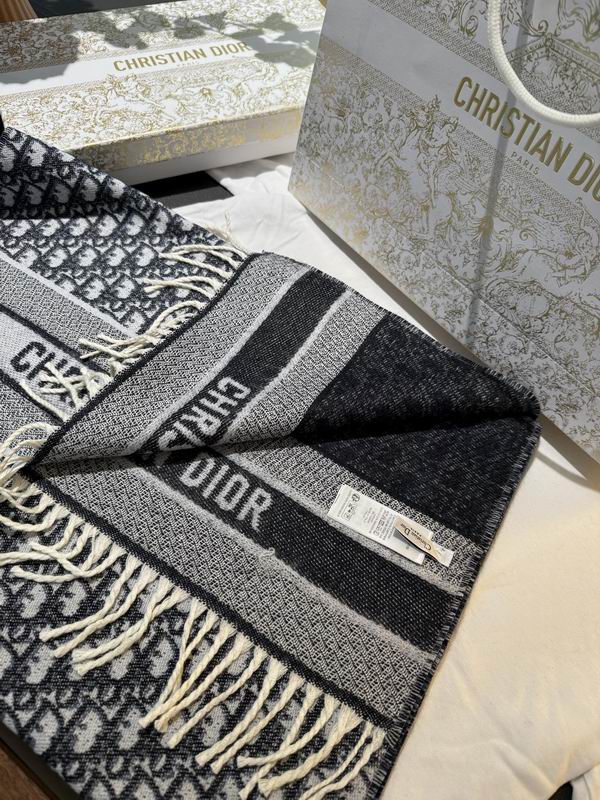 Dior Scarf 100%山羊绒 E30 (11)