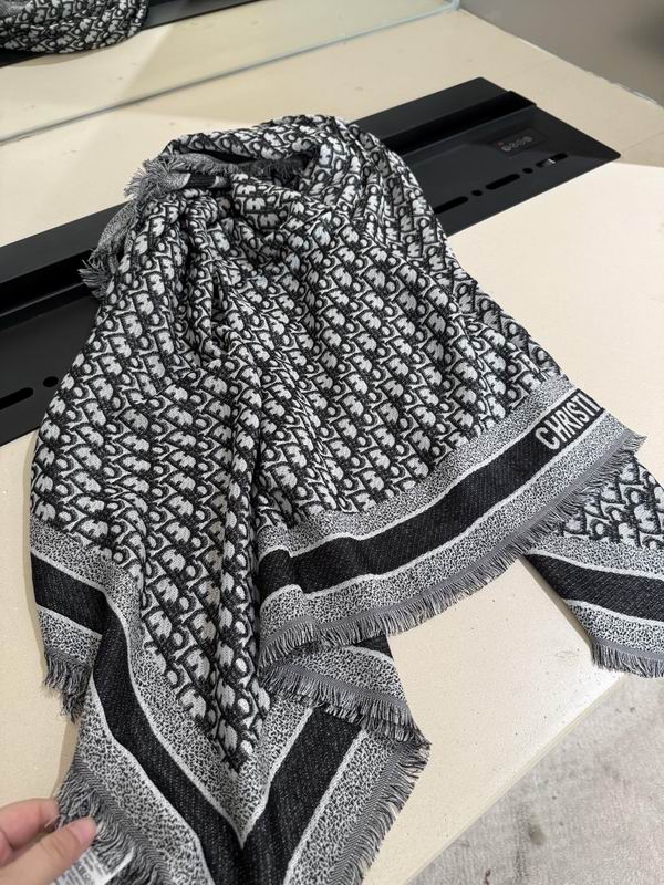 Dior Scarf 140X140cm 57%羊毛43%真丝 E07 (11)