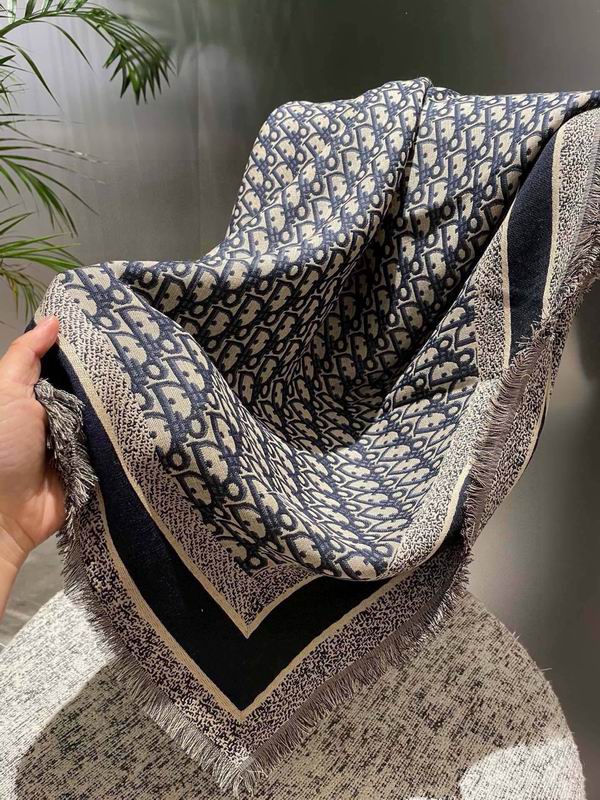 Dior Scarf 140X140cm 57%羊毛43%真丝 E67 (3)