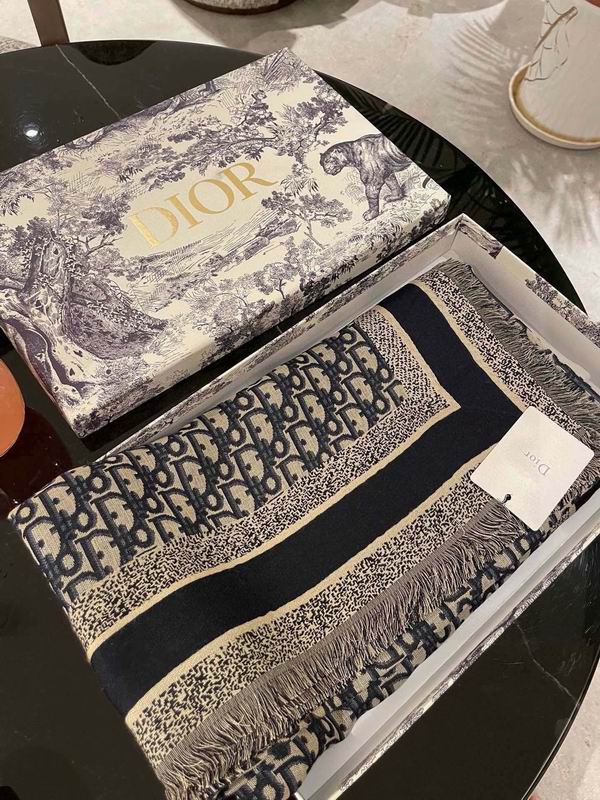 Dior Scarf 140X140cm 57%羊毛43%真丝 E67 (6)