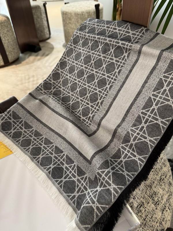 Dior Scarf 140X140cm E47 (21)