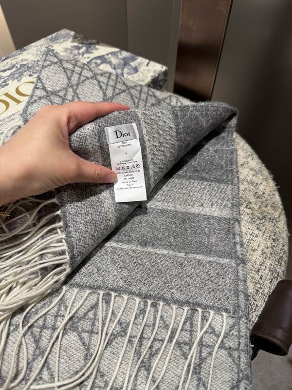 Dior Scarf 50X200cm 100%羊绒 E60 (15)