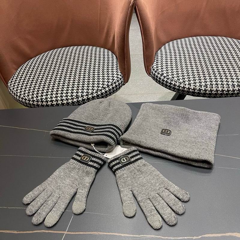 Dior Scarf Hat Gloves  (348)