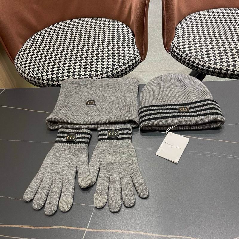 Dior Scarf Hat Gloves  (350)