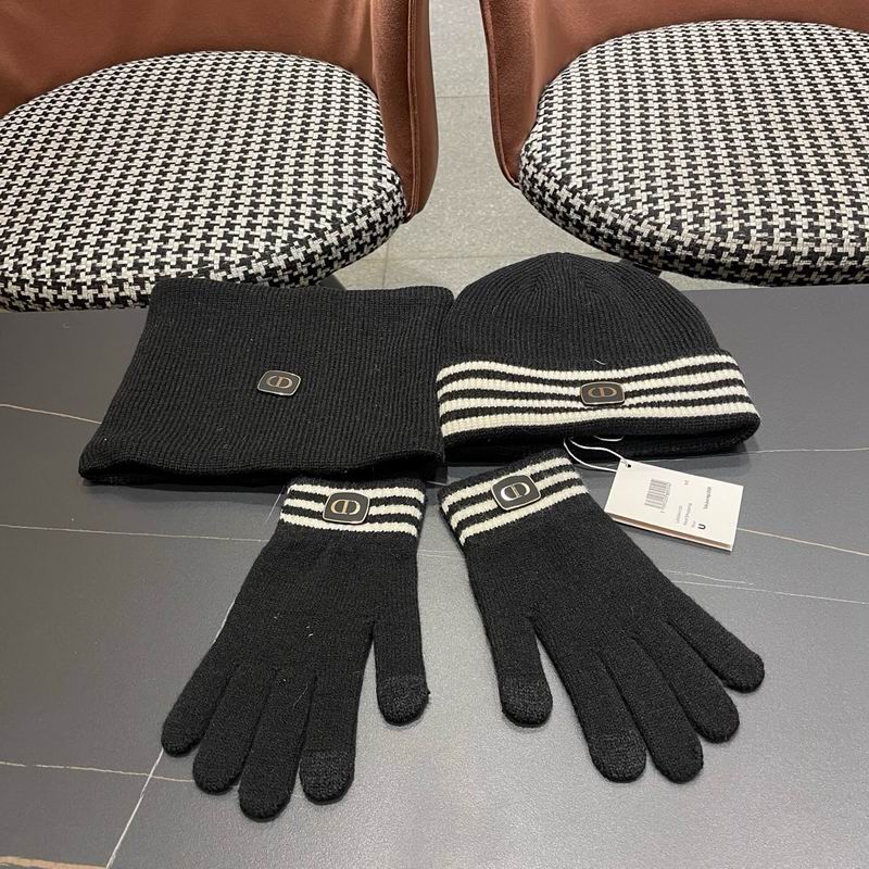 Dior Scarf Hat Gloves  (365)