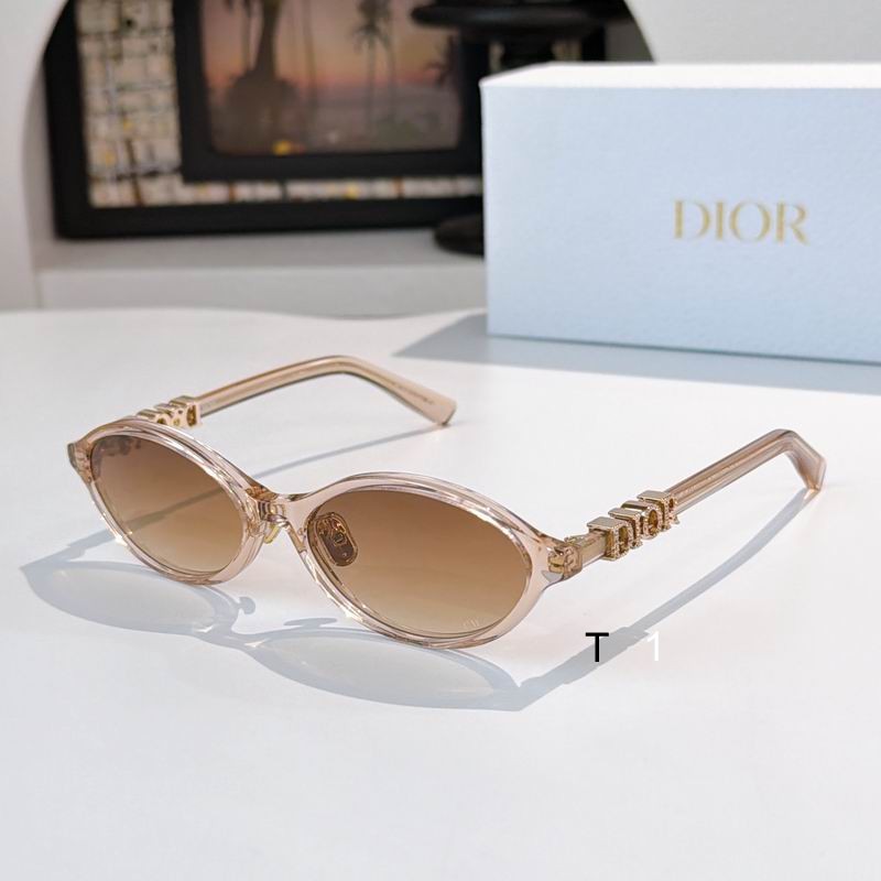 Dior Treasure 57 17-145 A02