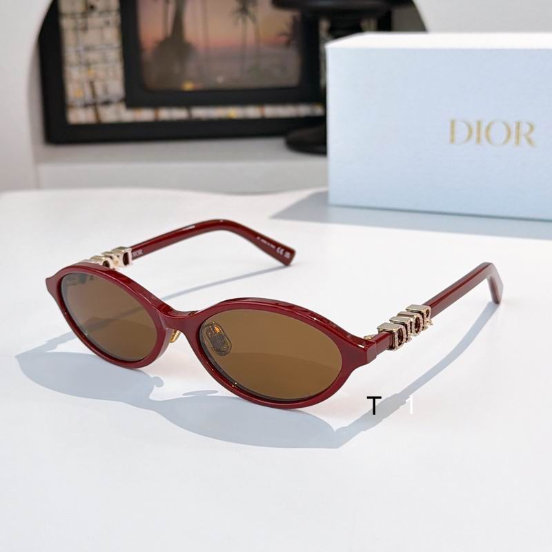 Dior Treasure 57 17-145 A06