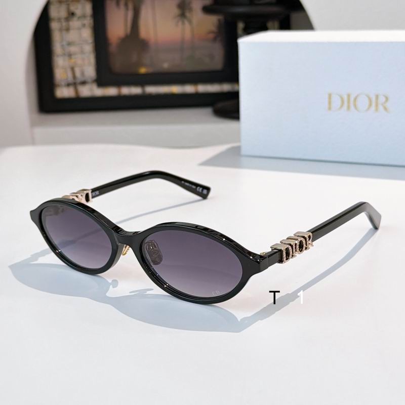 Dior Treasure 57 17-145 A07