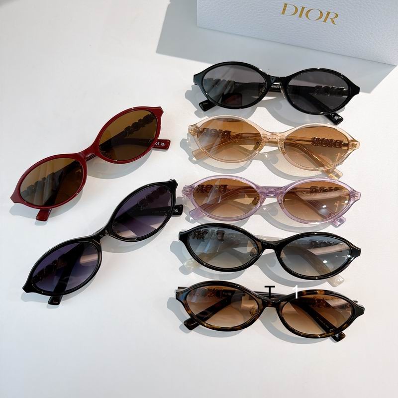 Dior Treasure 57 17-145 A09
