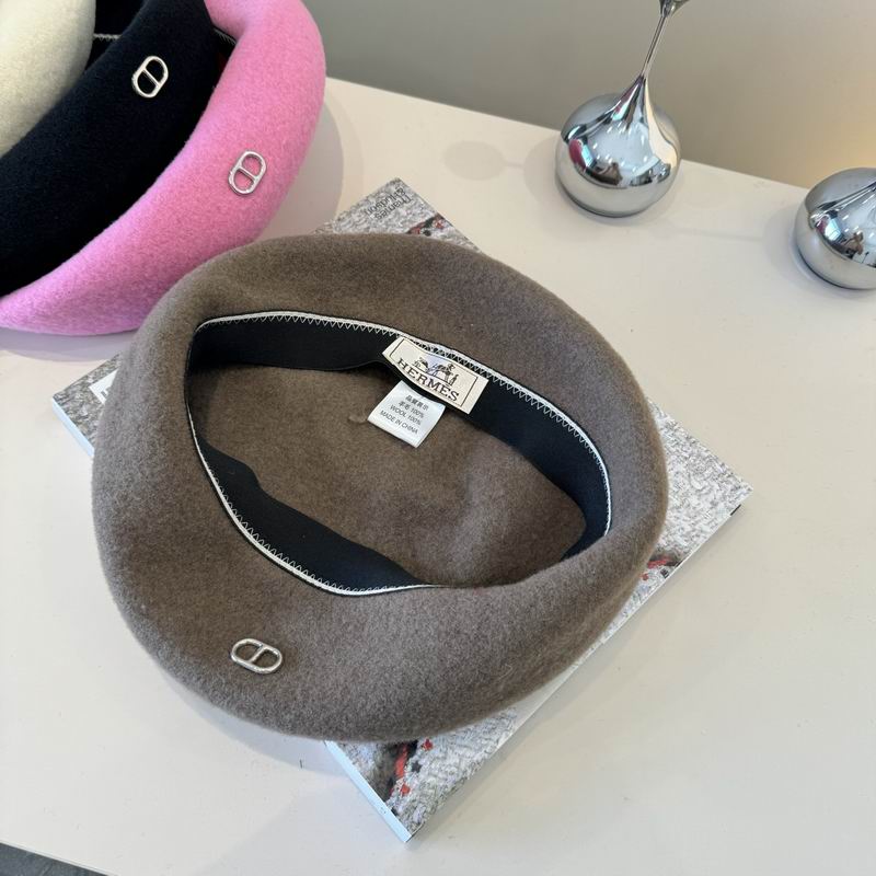 Dior beret (239)