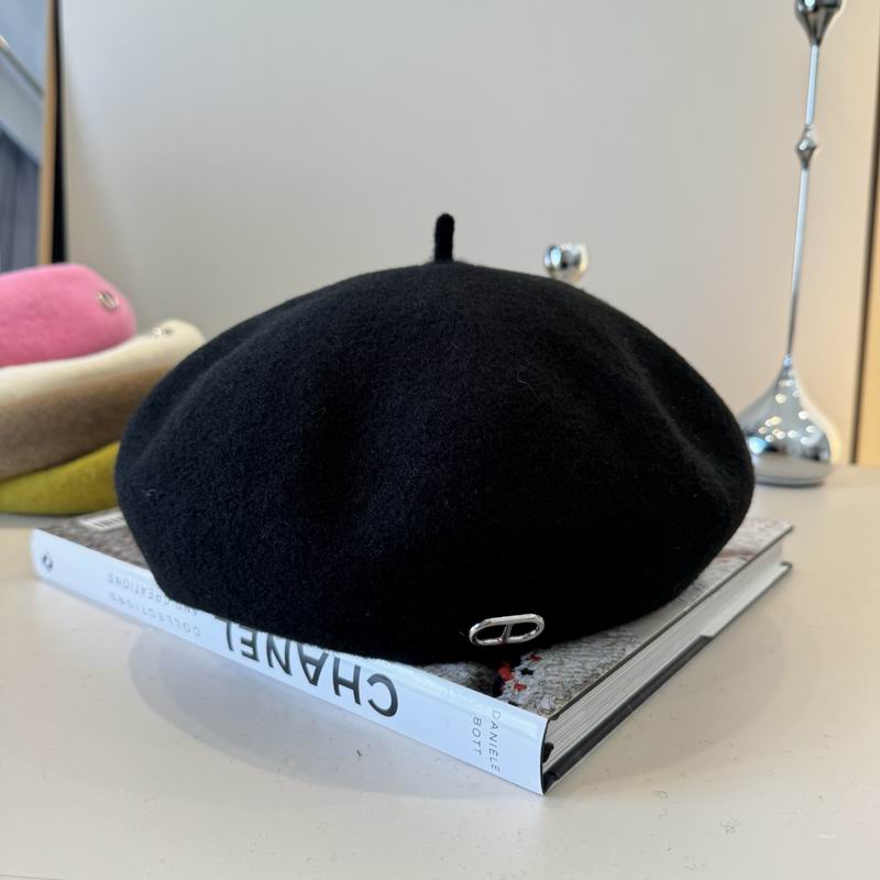 Dior beret (264)