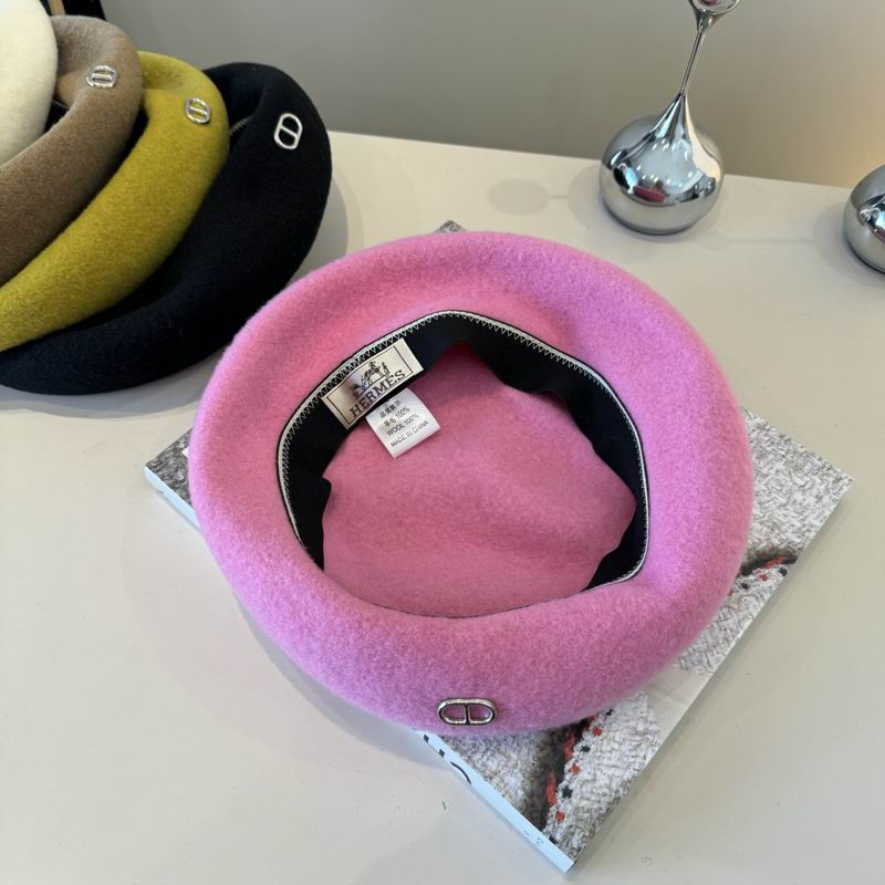 Dior beret (266)