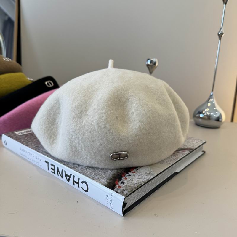 Dior beret (279)