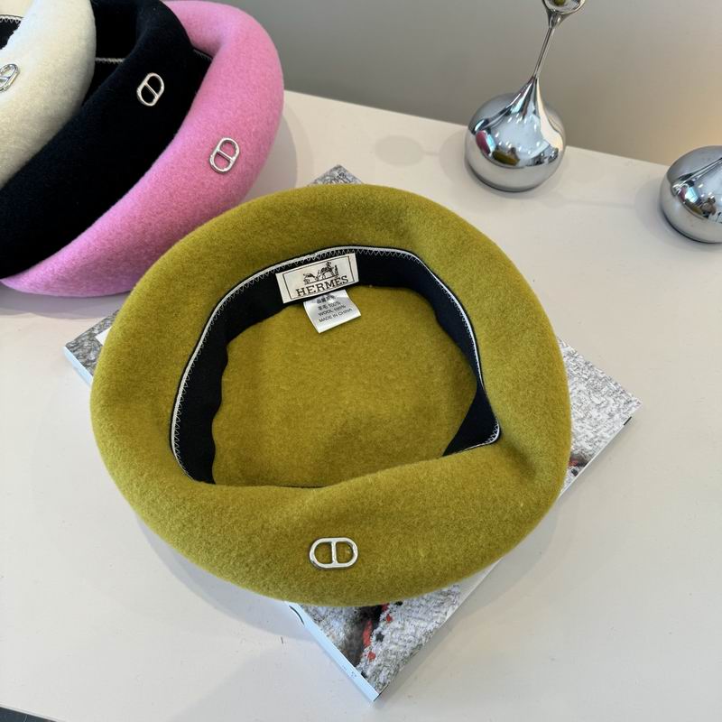 Dior beret (293)