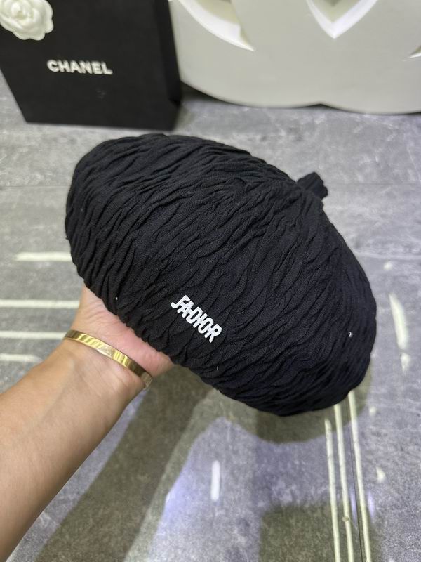 Dior beret dx (8)