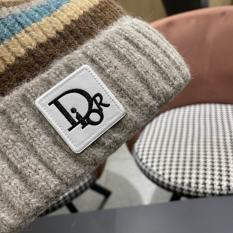 Dior hat (201)