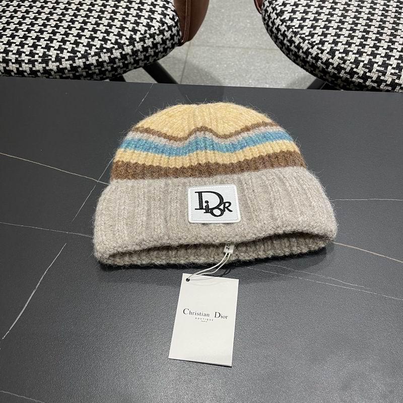 Dior hat (210)