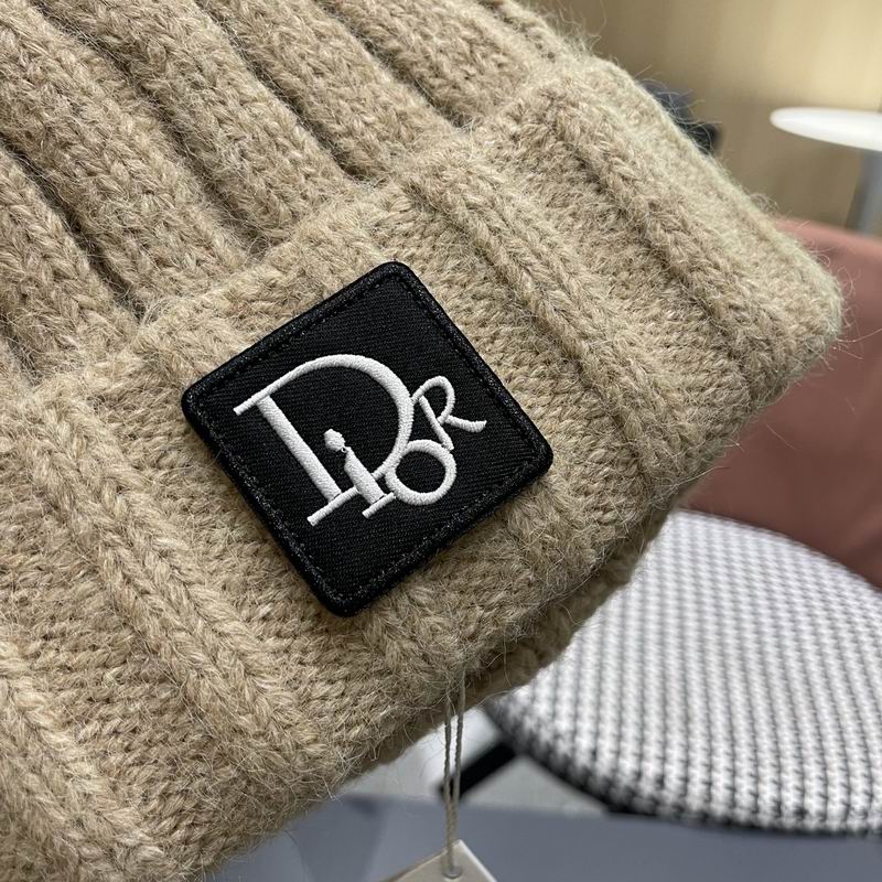 Dior hat (322)