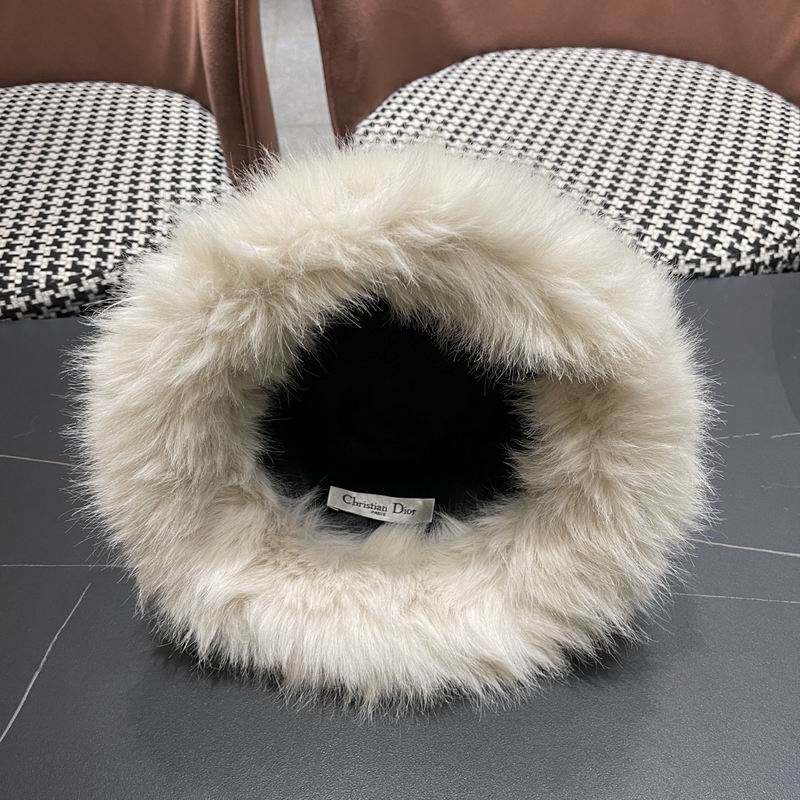 Dior hat (402)