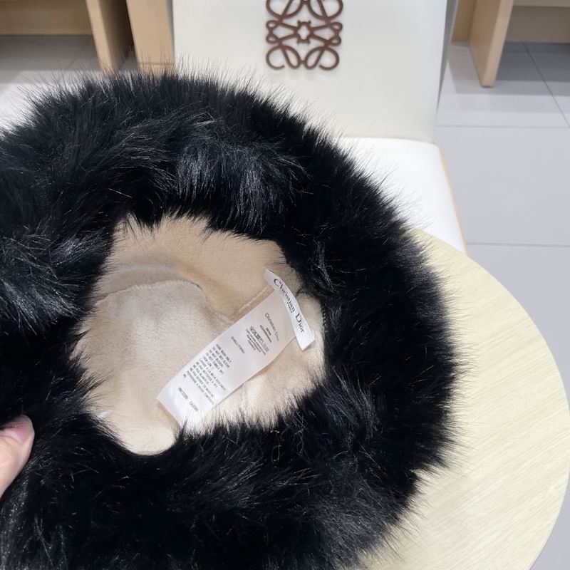 Dior hat (657)