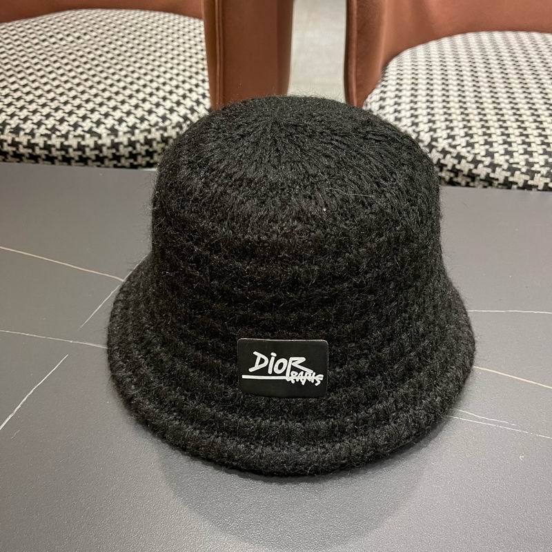 Dior hat (820)