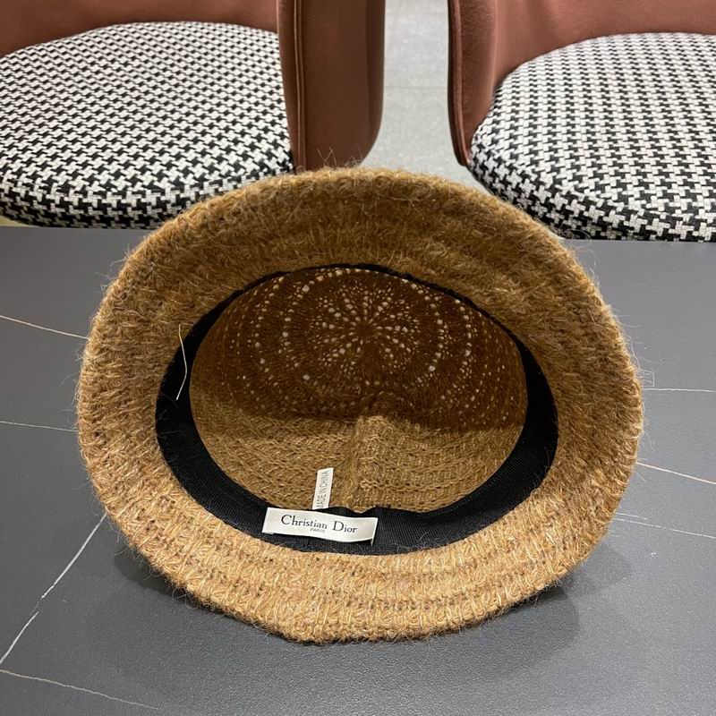 Dior hat (821)