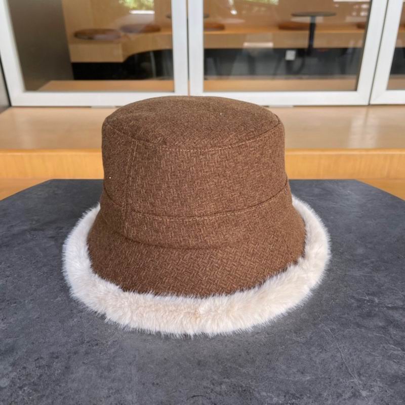 Dior hat (992)