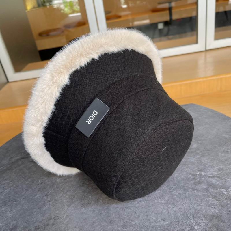 Dior hat (999)
