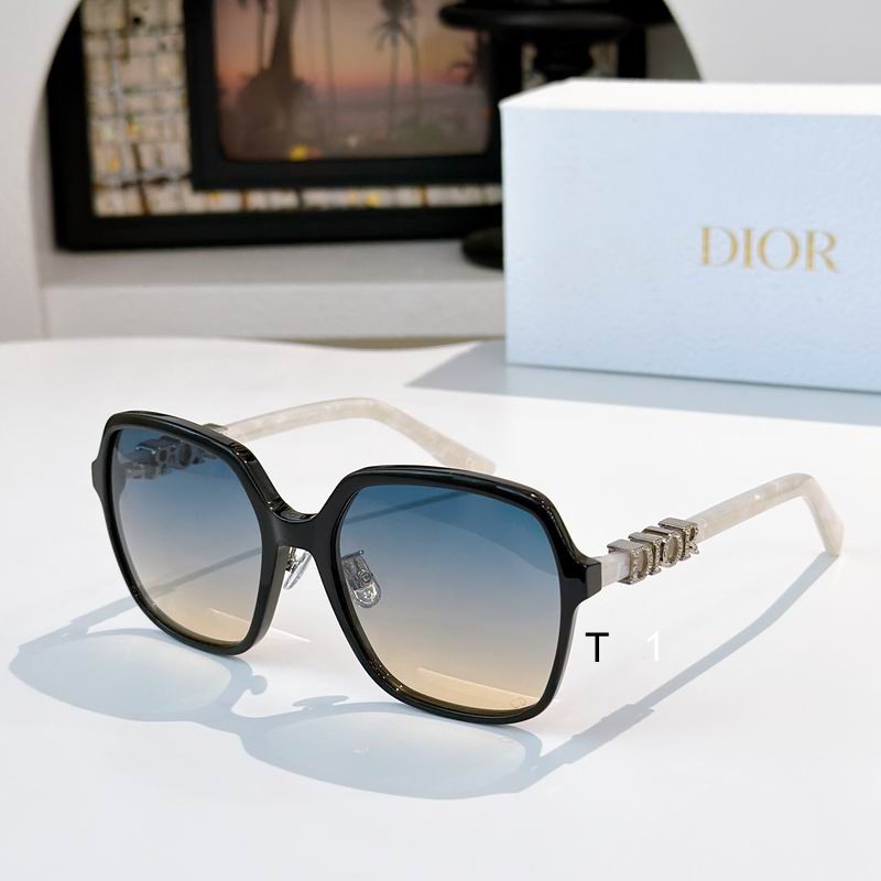 DiorTreasure 56 18 145  A06