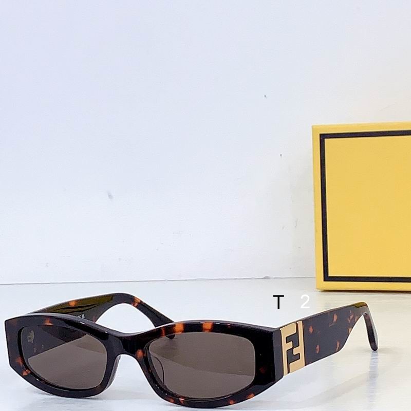 Fendi  FE40199U 54 21-145 b14