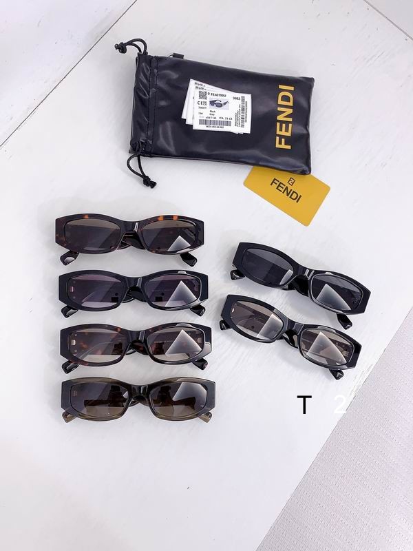 Fendi  FE40199U 54 21-145 b19