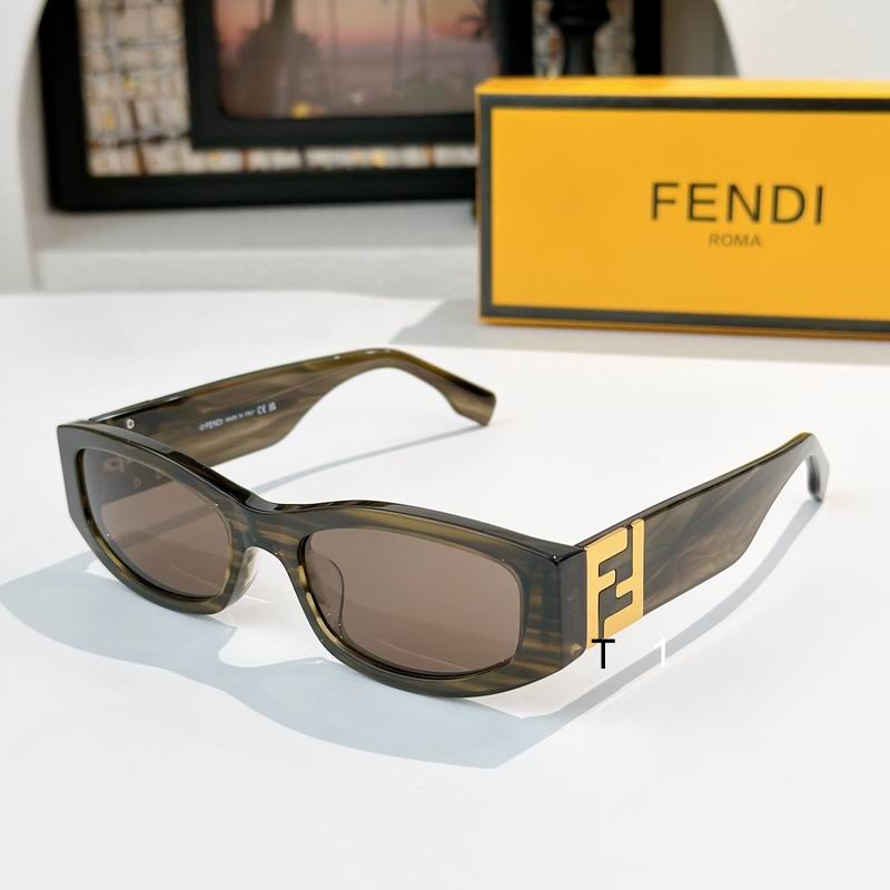 Fendi 1213 a01