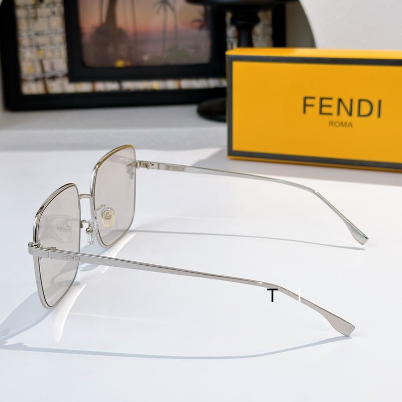 Fendi FE4076U 58 18-140 a07