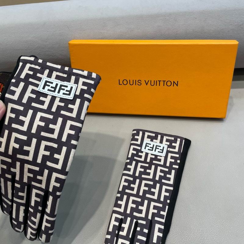 Fendi Gloves 171 (12)