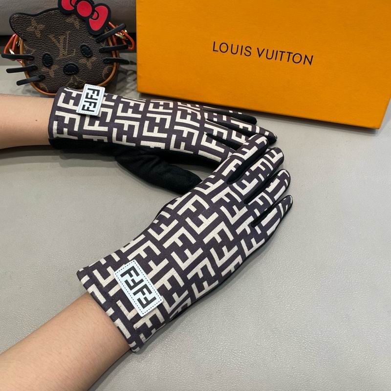 Fendi Gloves 171 (18)