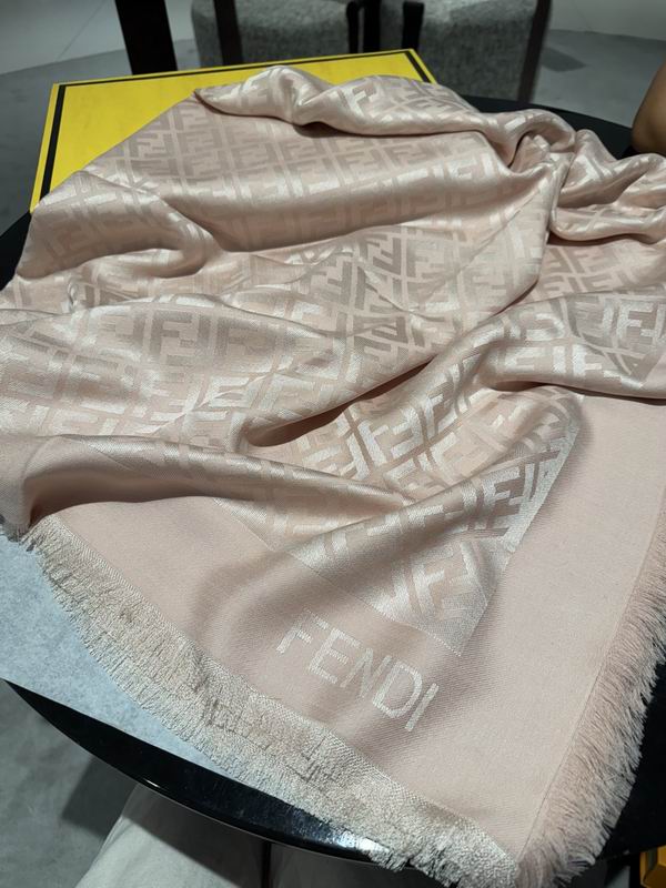 Fendi Scarf 140X140cm E29 (13)
