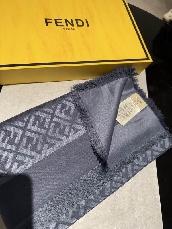 Fendi Scarf 140X140cm E29 (7)