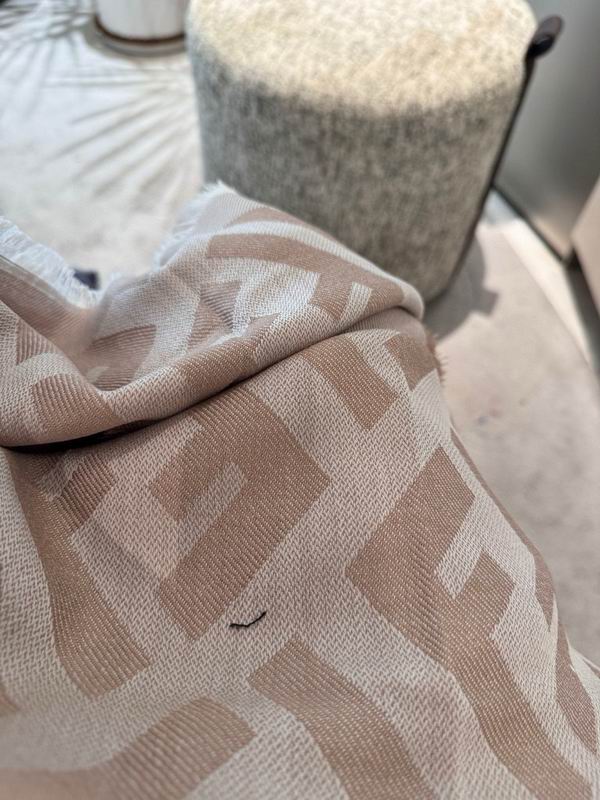 Fendi Scarf 140X140cm E55 (1)