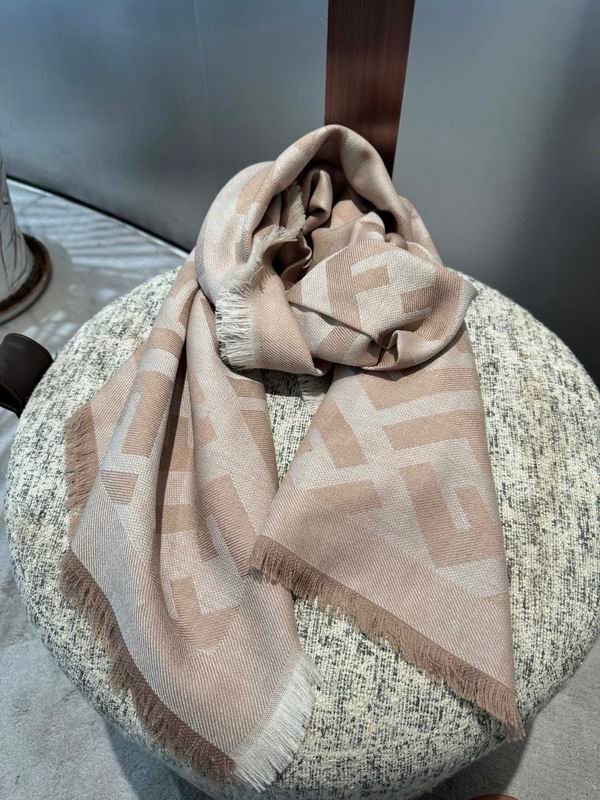 Fendi Scarf 140X140cm E55 (2)