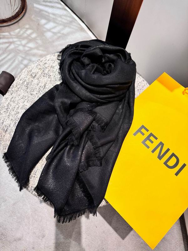 Fendi Scarf E102 (4)