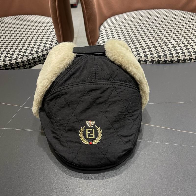 Fendi beret (24)
