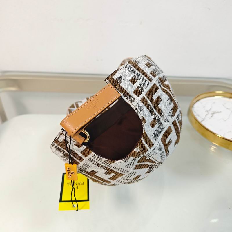 Fendi cap dx (784)