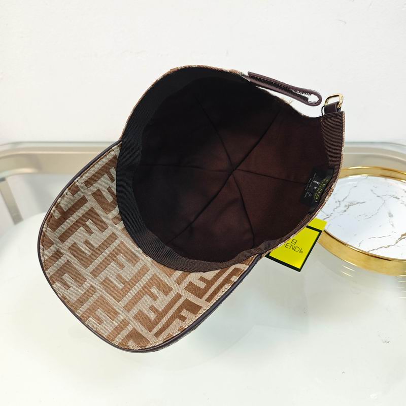 Fendi cap dx (810)