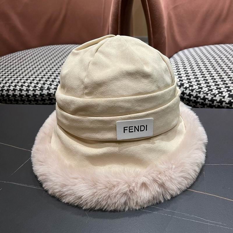 Fendi hat (1310)