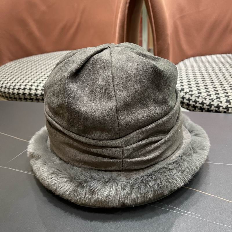 Fendi hat (1316)